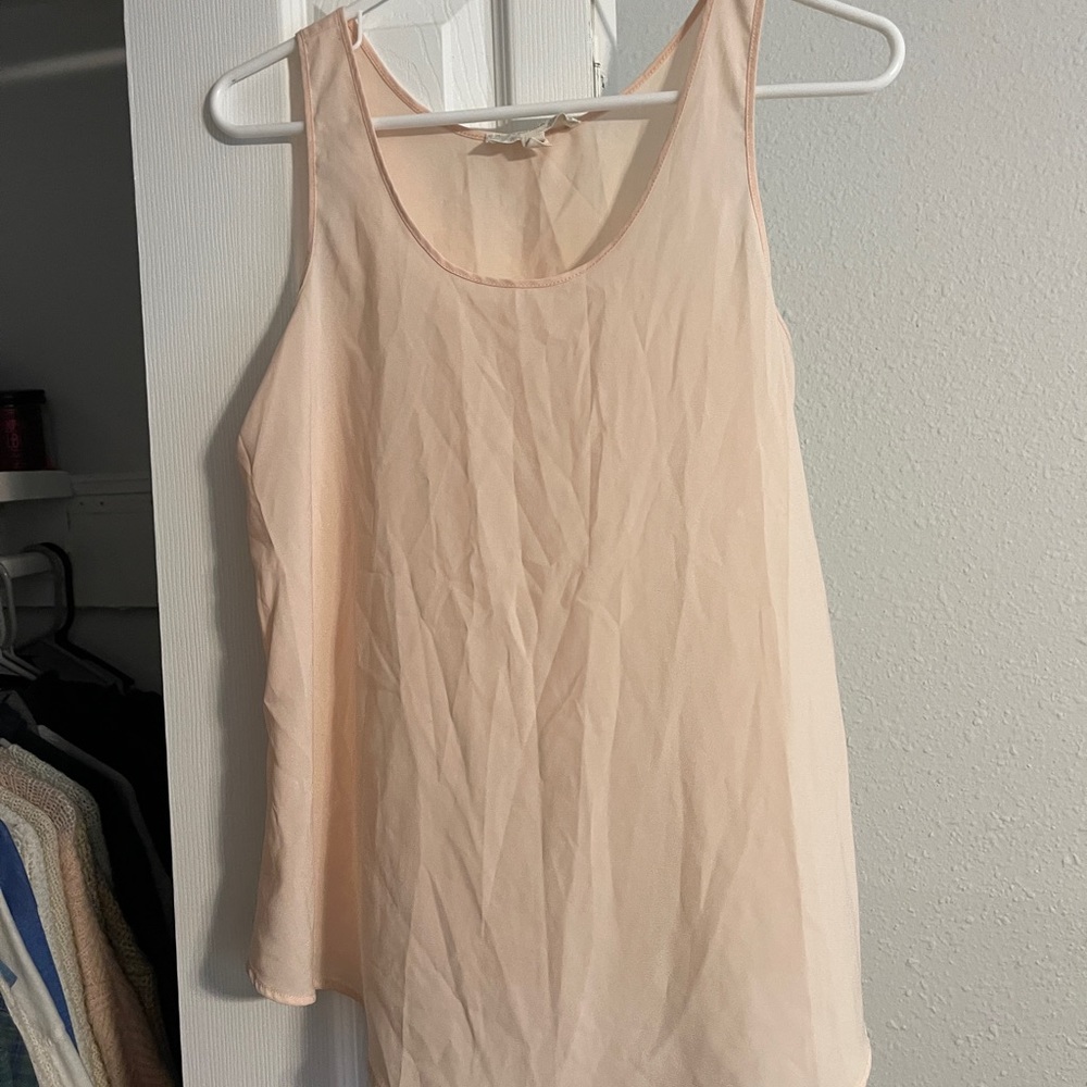 Light pink tank top